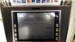 Tampilan Awal Transaksi Tanpa Kartu di ATM BCA (foto: dok.pribadi)