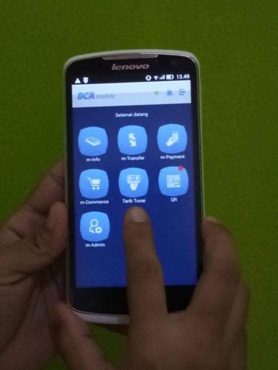 Aplikasi BCA Mobile I Dokumen Pribadi
