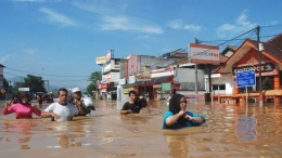 Peningkatan kejadian bencana (source : baranews)