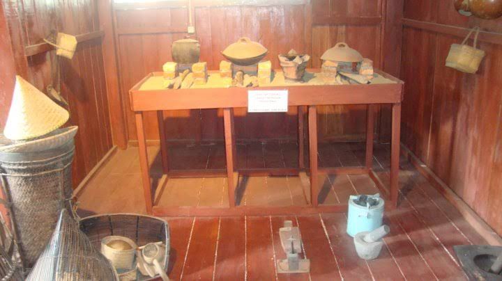 Ciri Khas Dapur Rumah Lampung