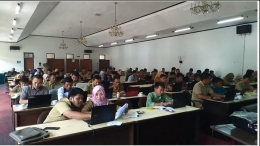 Kaur Tata Usaha dan Umum Desa di Kabupaten Sukabumi tengah mengikuti pelatihan bimbingan teknis pengelolaan aset desa