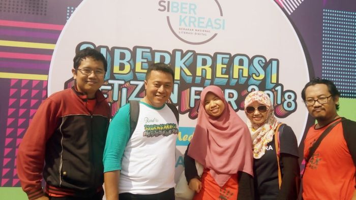 Mafindo Surabaya dalam Helatan Siberkreasi Netizen Fair 2018 Surabaya - Foto: Istimewa