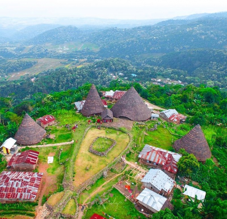 Lanskap Todo dari foto udara. Sumber. Indonesia.tripcanvas.com