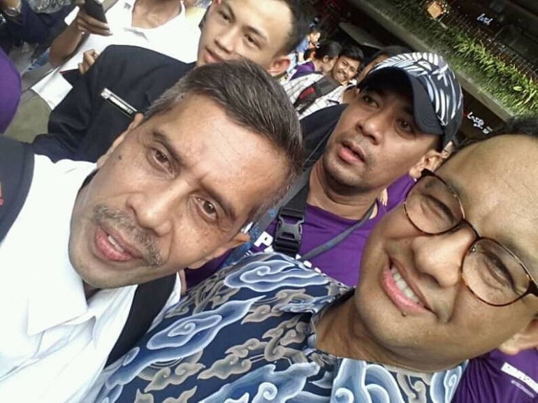 Selfie dengan Gubernur Jakarta, Indonesia