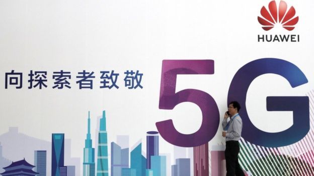 Produk smartpohone berbasis 5G Tiongkok sudah mulai masuk pasar dunia. Photo: Reuters