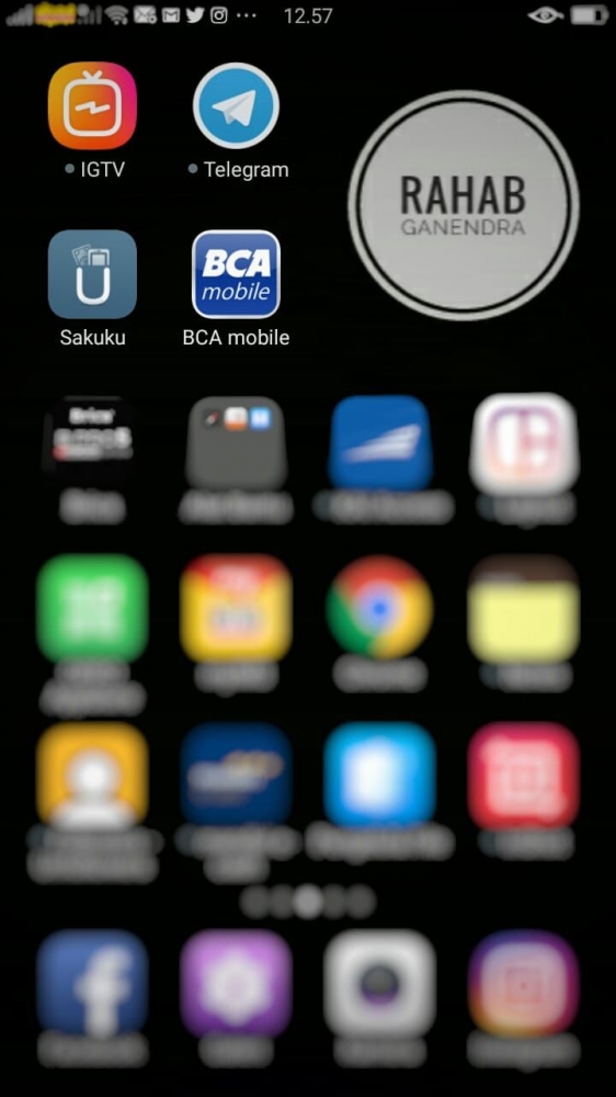 Aplikasi Sakuku dan m-bca di smartphone-ku. (Dokpri)