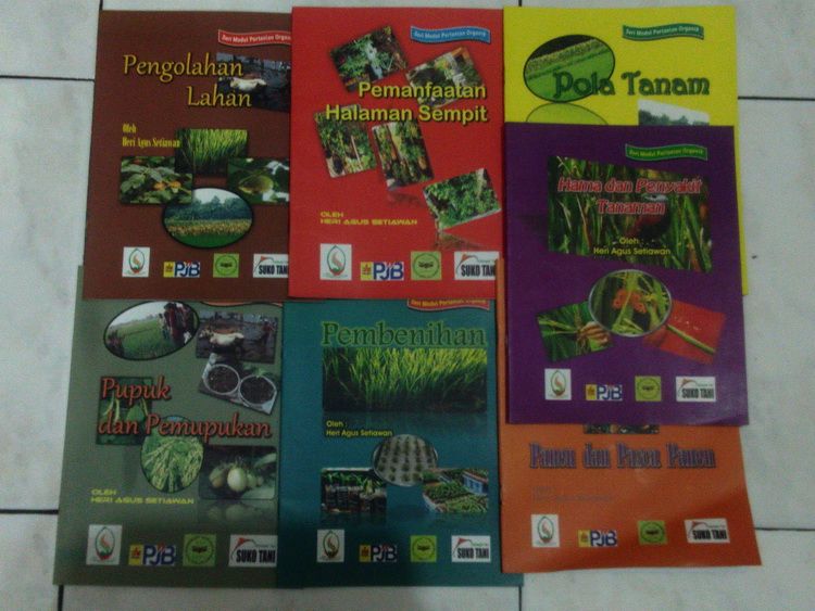 Buku-buku pertanian yang diterbitkan oleh PT. PJB (dokpri)