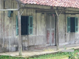 Sebuah rumah di Kampung Jalan Laut