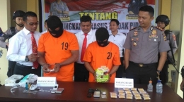 penangkapan pengedar sabu-sabu di Aceh Tamiang (foto:serambinews.com)