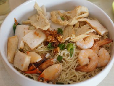 Sumber: pergikuliner.com/(Bak Mie)