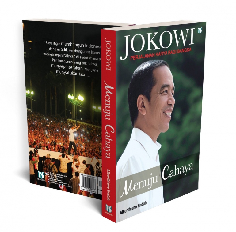 Kover Buku Jokowi Menuju Cahaya terbitan Tiga Serangkai Solo.
