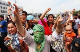 Muslim Uyghur di Cina (Sumber BBC)
