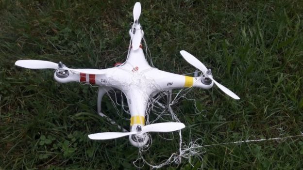 Drone yang berhasil dijatuhkan. Sumber: Droptec