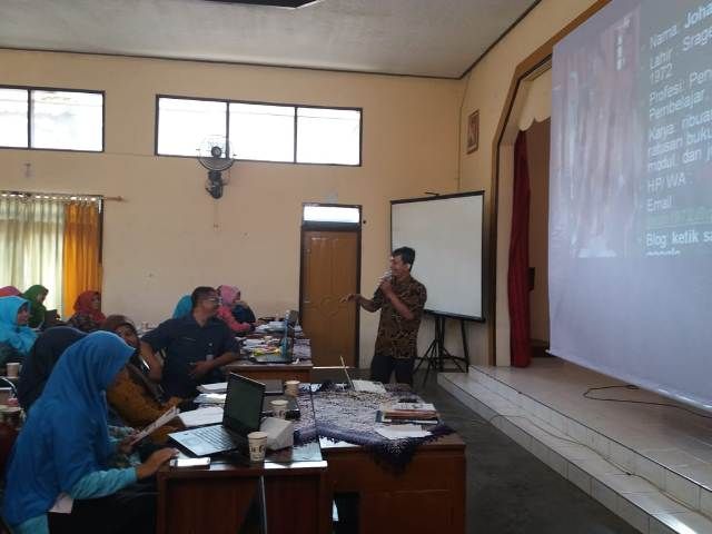 Narasumber Johan Wahyudi memberikan closing statement kepada para peserta (Foto: istimewa)