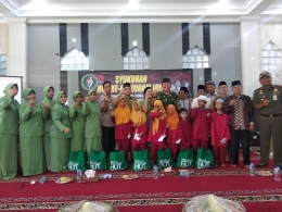 Sesi foto bersama