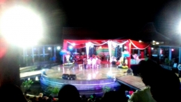 Foto: Pertunjukan di Setu Babakan (Doc. Pribadi)