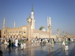Masjid Nabawi di Madinah | wikipedia