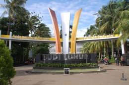Kampus Universitas Budi Luhur (budiluhur.ac.id)