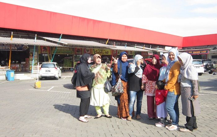 emak emak milenial/dok pri