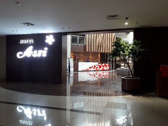 Lokasinya menyatu dengan hotel (dokpri)