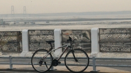 Jembatan Surabaya dengan view Jembatan Suramadu (Dok. Pribadi)