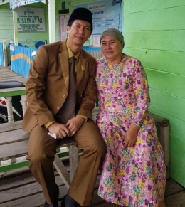 Saifullah Bersama Ibunda Tercinta dalam Satu Moment Berarti di Pulau Natuna