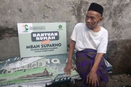 Mbah Suparno, pegawai Masjid Istiqlal yang dapat hadiah rumah dari Kementerian Agama ditemui di rumahnya di Kemayoran, Jakarta Pusat, Senin (7/1/2019).