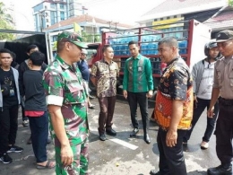 Camat Ujung Pandang Turun Langsung Relokasi PK5 ke Kanre Rong Ri Karebosi (Sumber gambar: Humas Pemkot Makassar).