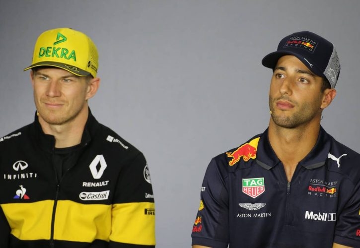 Nico Hulkenberg dan Daniel Ricciardo | Sumber: http://f1i.com