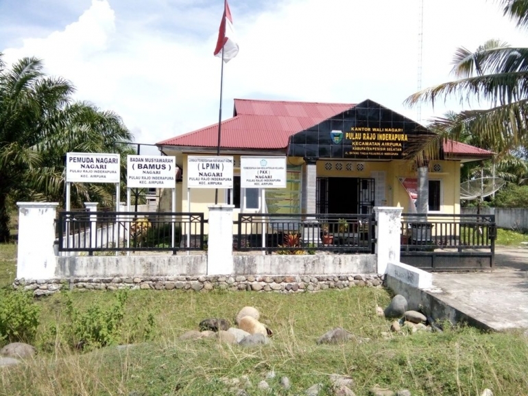 Kantor Wali Nagari Pulau Rajo Inderapura di Pasir Ganting. Dokumen Pribadi.