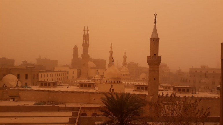 Badai pasir di Kairo (16/01) [dokumentasi pribadi]