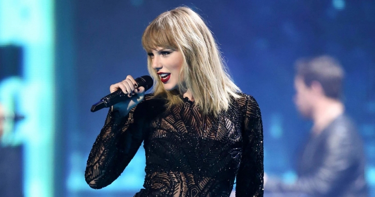 Swift, bidadari penulis sejarah dunia musik internasional