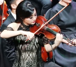 Finna - Violin in the concert3 (dokpri)