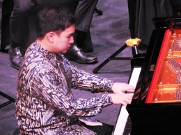 Anthony Hartono - pianis in the concert (dokpri)