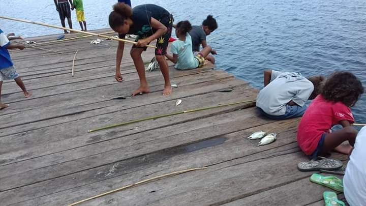 Aktivitas Cigi Ikan (foto:facebook Albert Kaihatu)