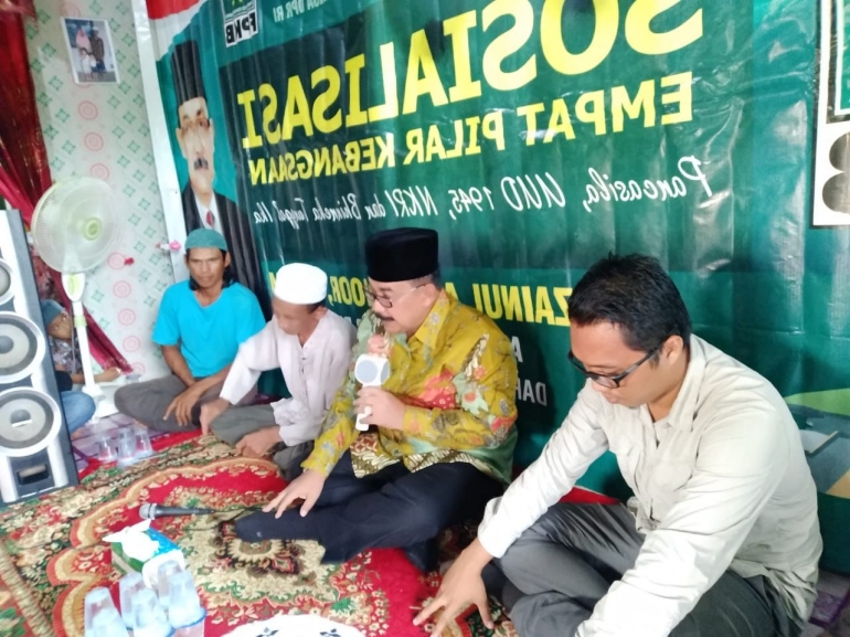 Dr. H. Zainul Arifin Noor, SE, MM mengadakan sosialisasi Empat Pilar di Kab. Banjar, Kalimantan Selatan (18/01/2019)