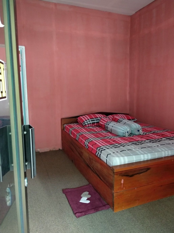 Kamar tidur di Saleman Villa Resort (dok pribadi)