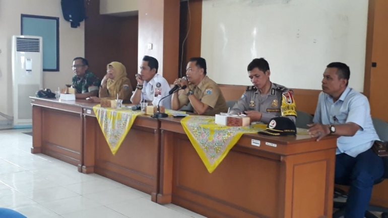 Suasana rapat persiapan posko bersama Pemilu 2019