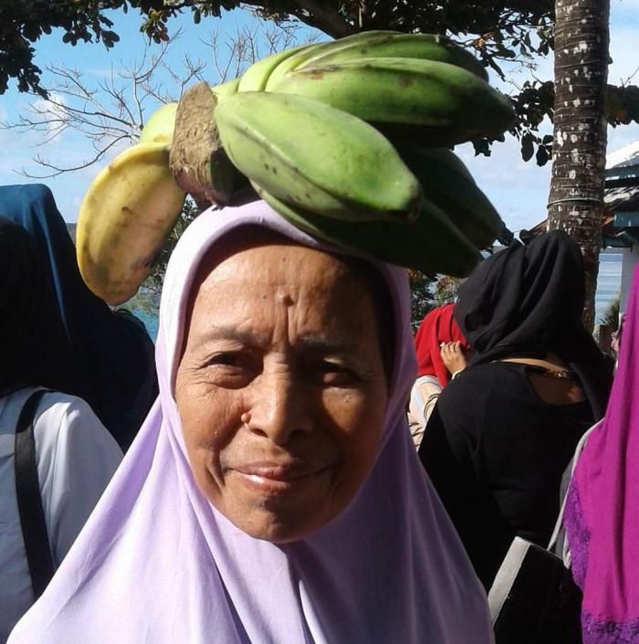 Mama Nia dari Pulau Tomia, Wakatobi (Dokumentasi: Leya Cattleya)