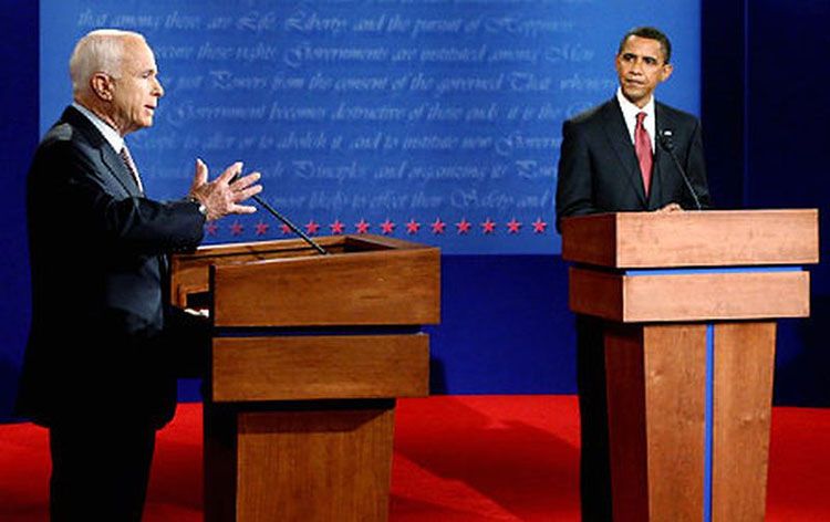 John MacCain versus Barack Obama dalam debat Pilpres Amerika Serikat. (Foto: nydailynews.com/bourg/pool)
