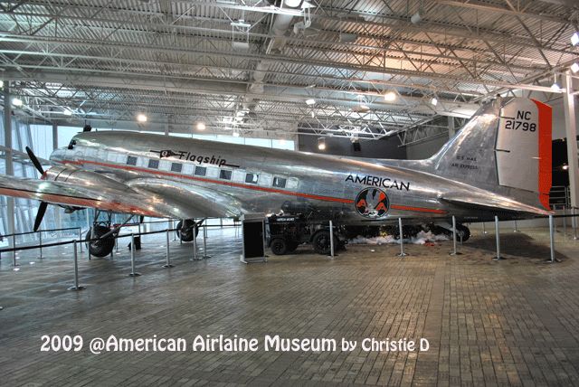 Pesawat koleksi CR Smith yang terbang di sekitar tahun 1940 pada Perang Dunia II, masih mulus! | dokumentasi pribadi