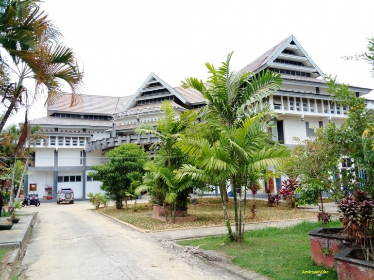 Gedung Museum Negeri Provinsi Sulawesi Tenggara.|  Dokumentasi pribadi