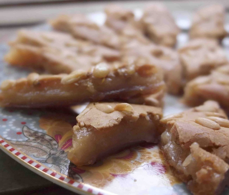 Kue Keranjang Kenari Resep dari Inggris (liliscake.com)