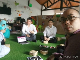 Kelly Choo, Co Founder & Chief Marketing Officer Neeuro (ke 3 dari kiri) 