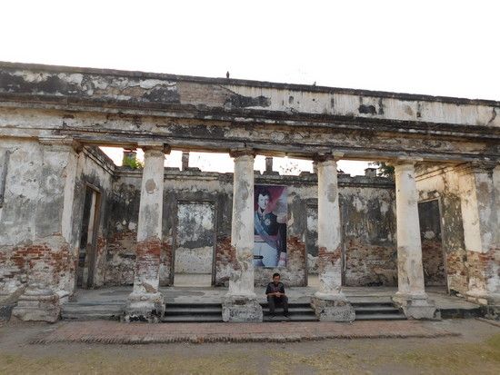 pilarbenteng-5c58dde86ddcae3e7d699063.jpg