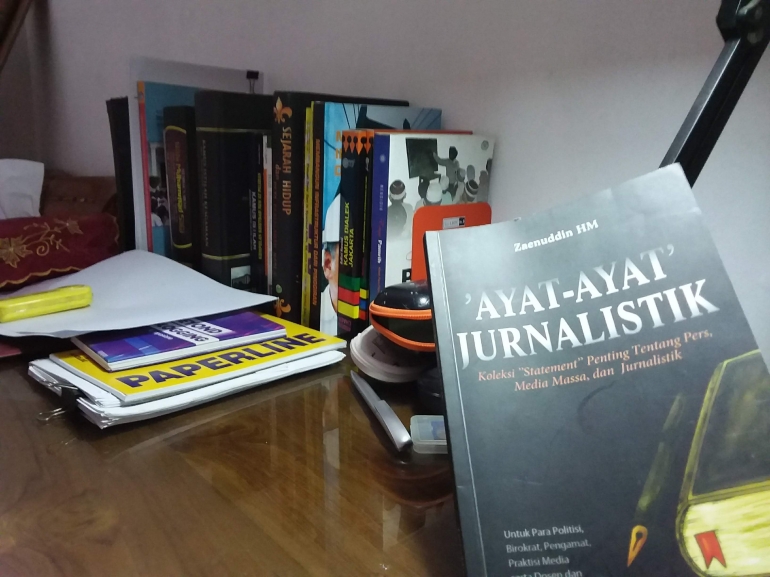 Buku Ayat-Ayat Jurnalistik, Karya Zaenuddin HM. Foto | Dokpri