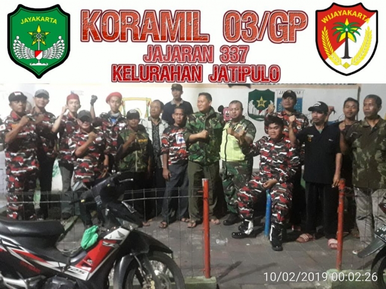 Babinsa Koramil 03/GP patroli gabungan dengan Mitra Jaya Jatipulo dan masyarakat