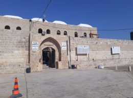 Foto : Masjid Nabi Musa (Koleksi pribadi)