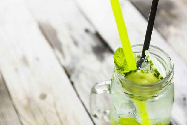 Gunakan Sedotan Plastik Tanpa Terkendali Warung Pinggir Jalan Perlu Diedukasi Halaman All Kompasiana Com