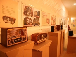 Kriya Nusantara. Radio Masa Kini. Pameran Radio Antik di Museum Kota Bandung, Sabtu (16/02/19), Foto Dok J.Krisnomo